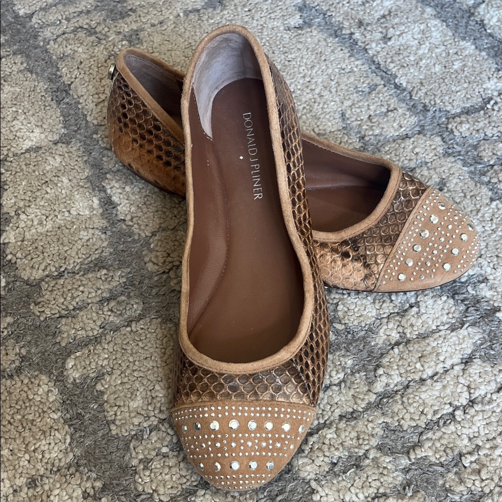 Donald J. Pliner Tan and Brown Reptile Skin Print Studded Flats, 6 1/2